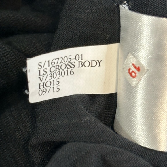 Banana Republic Black Longsleeve Ruffled Front Bottom Cotton Modal Size Small - Picture 11 of 11